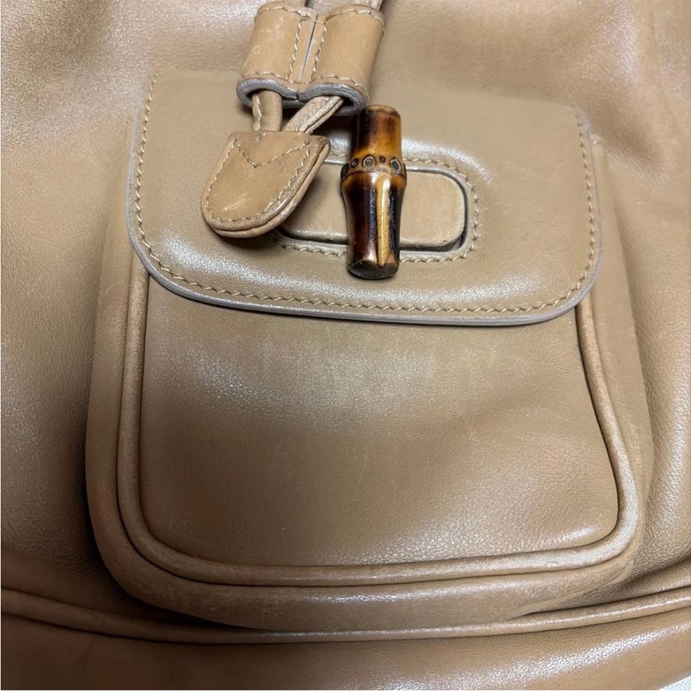 Gucci Beige Leather Women's Backpack - Picture 3 of 7